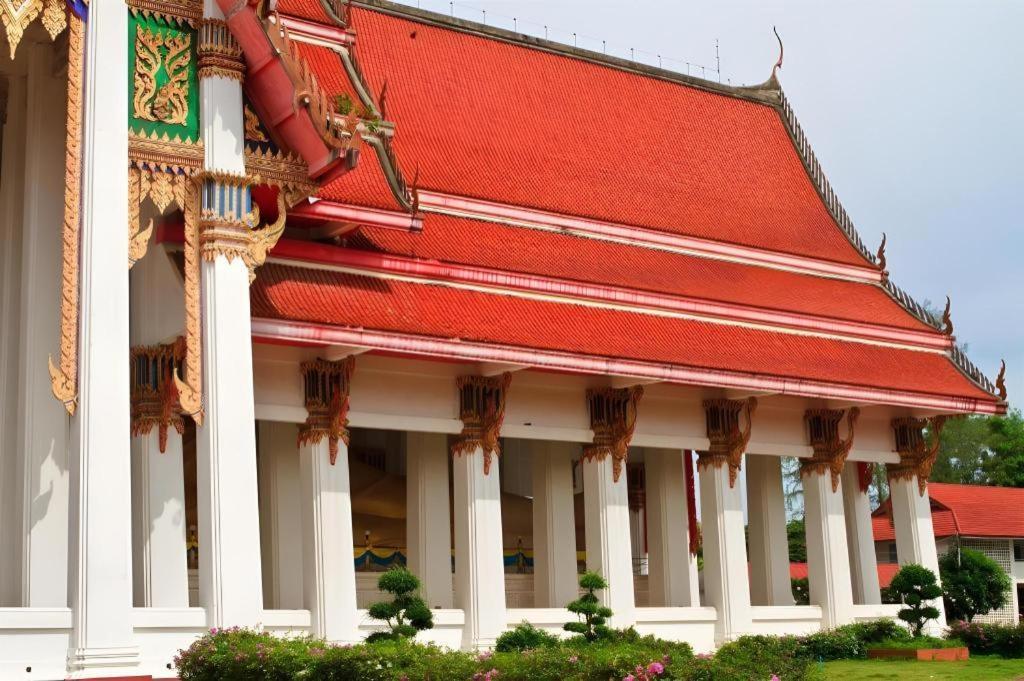 Florida Hotel 合艾 外观 照片